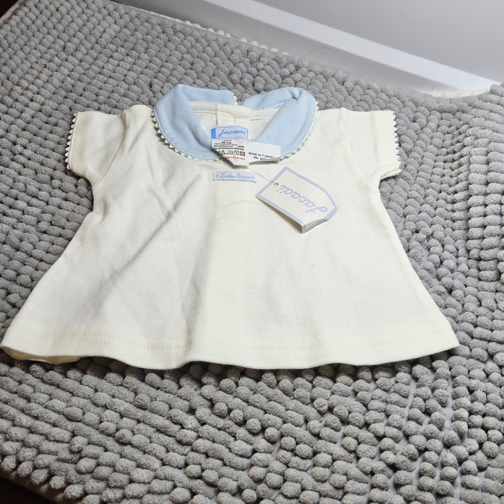 NWOT Jacadi Size 1 month Cream Baby Top with Light Blue Collar
